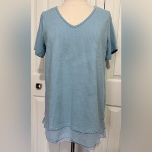 Soft Surroundings Waffle Knit Short Sleeve Top Chiffon Hem Light Blue SZ M NWOT
